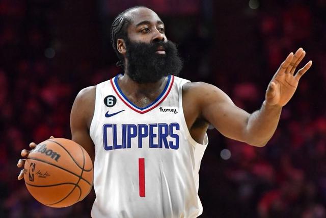德文·卡特加盟凯尔特人 穿上99号球衣